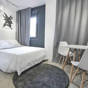 https://giralda-modern-y-luxury.es-andalucia.com